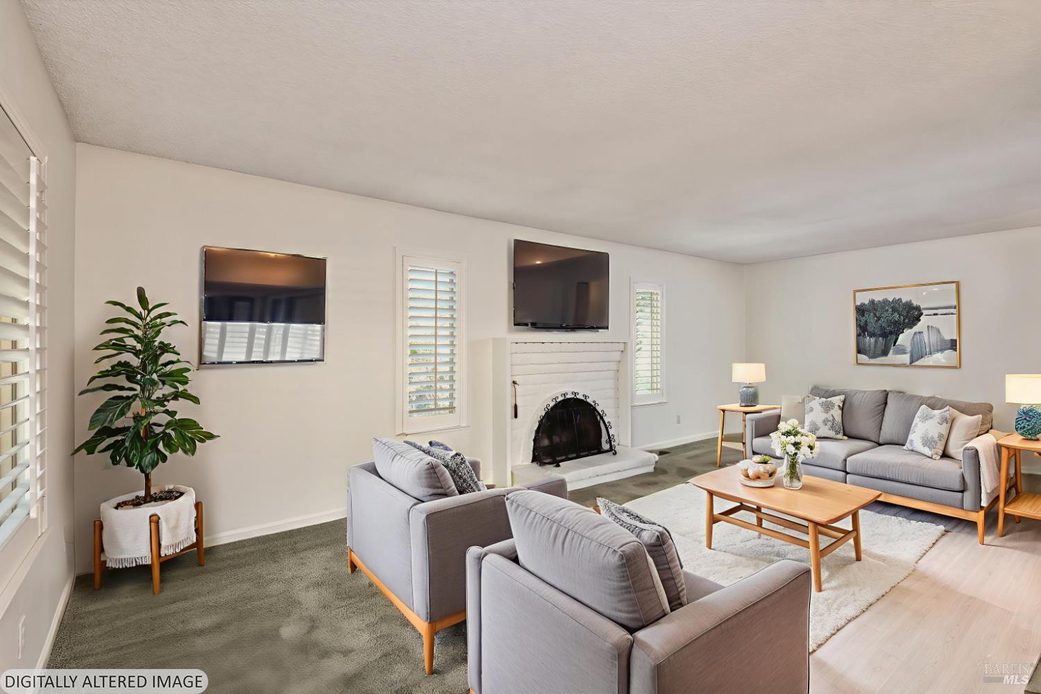Detail Gallery Image 15 of 38 For 826 Adobe Dr, Santa Rosa,  CA 95404 - 3 Beds | 2 Baths