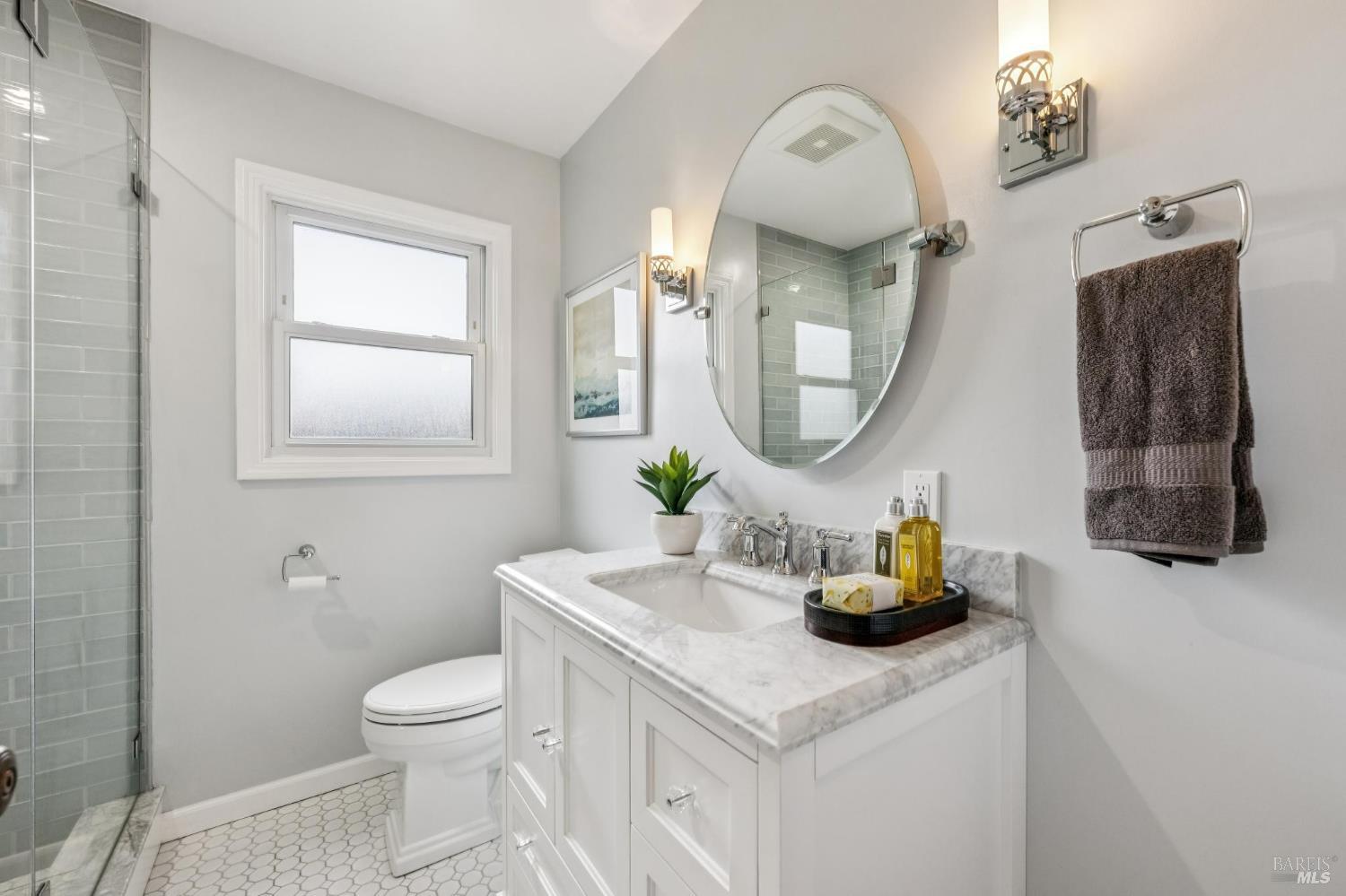 Detail Gallery Image 43 of 55 For 1128 Elm Dr, Novato,  CA 94945 - 2 Beds | 2 Baths