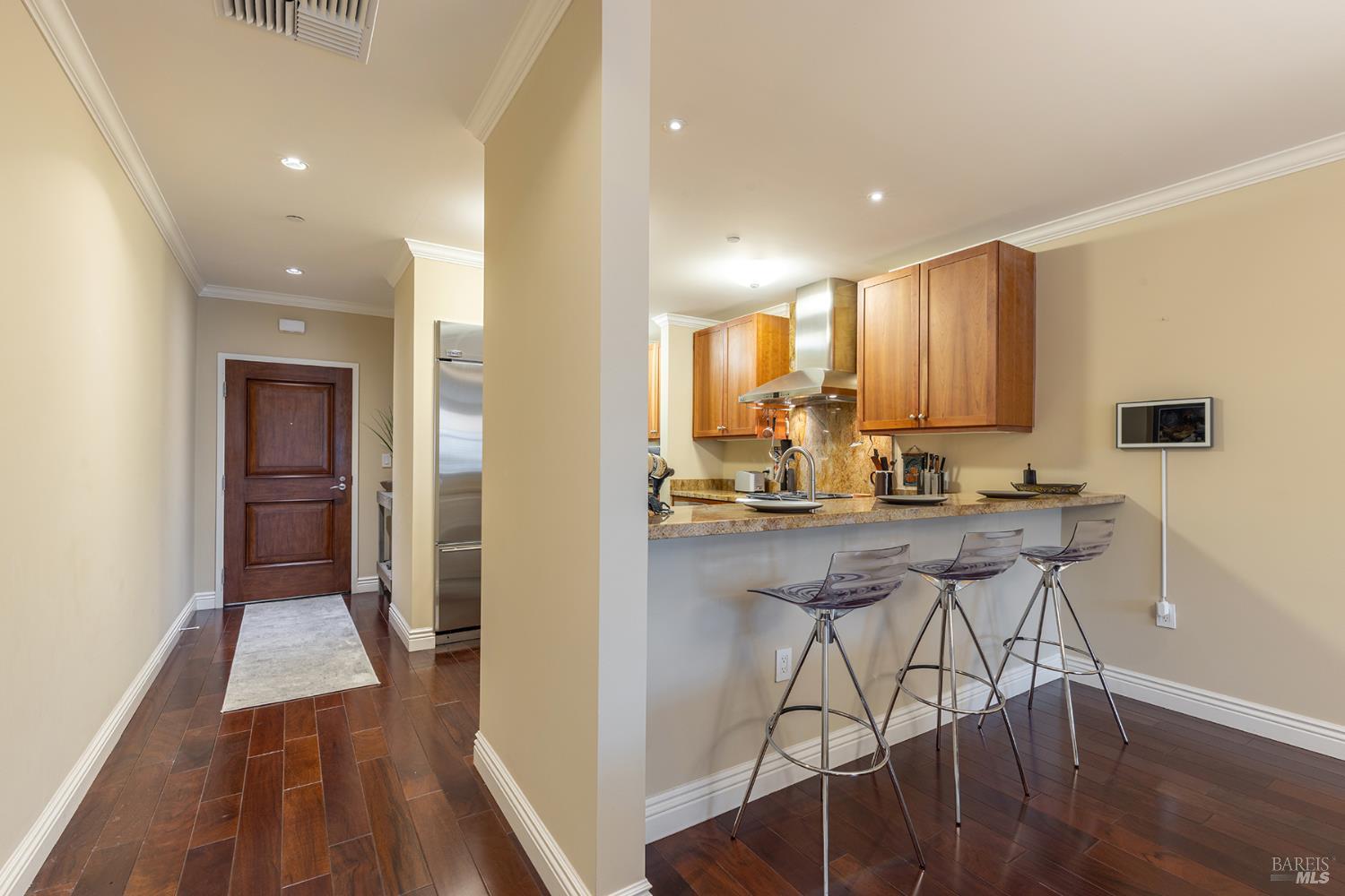 Detail Gallery Image 7 of 27 For 588 Main St #207,  Napa,  CA 94559 - 1 Beds | 1 Baths