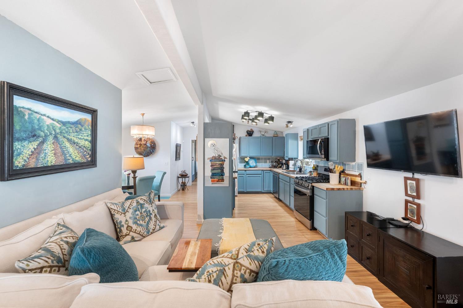 Front Image Thumbnail for BA326012889