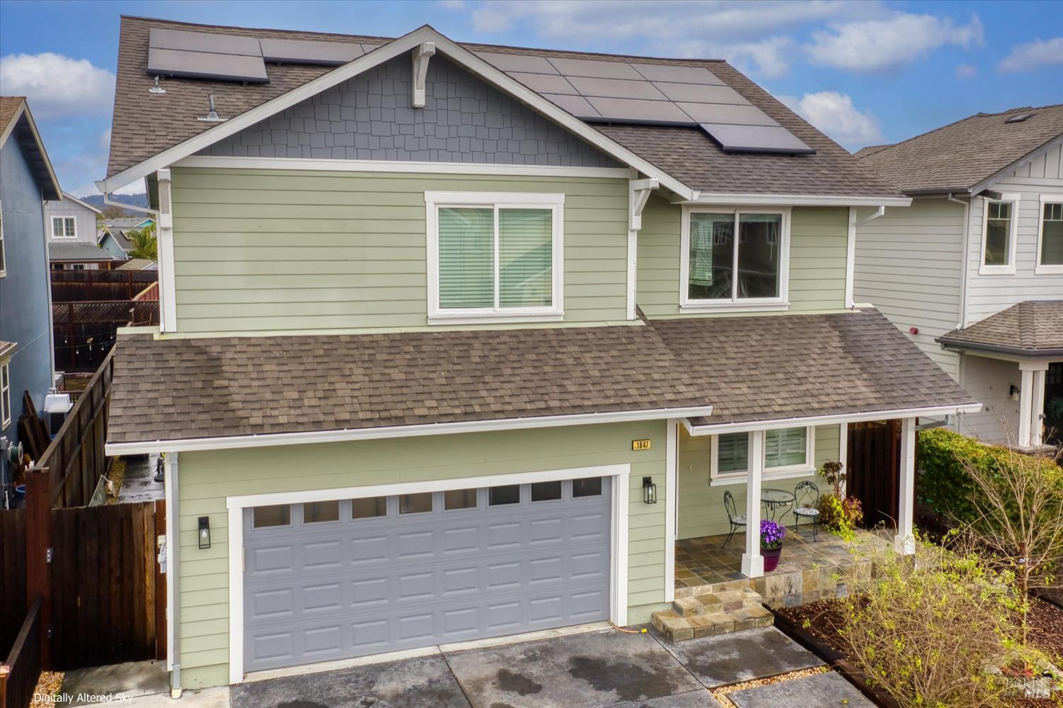 Detail Gallery Image 4 of 16 For 1647 Kerry Ln, Santa Rosa,  CA 95403 - 4 Beds | 2/1 Baths