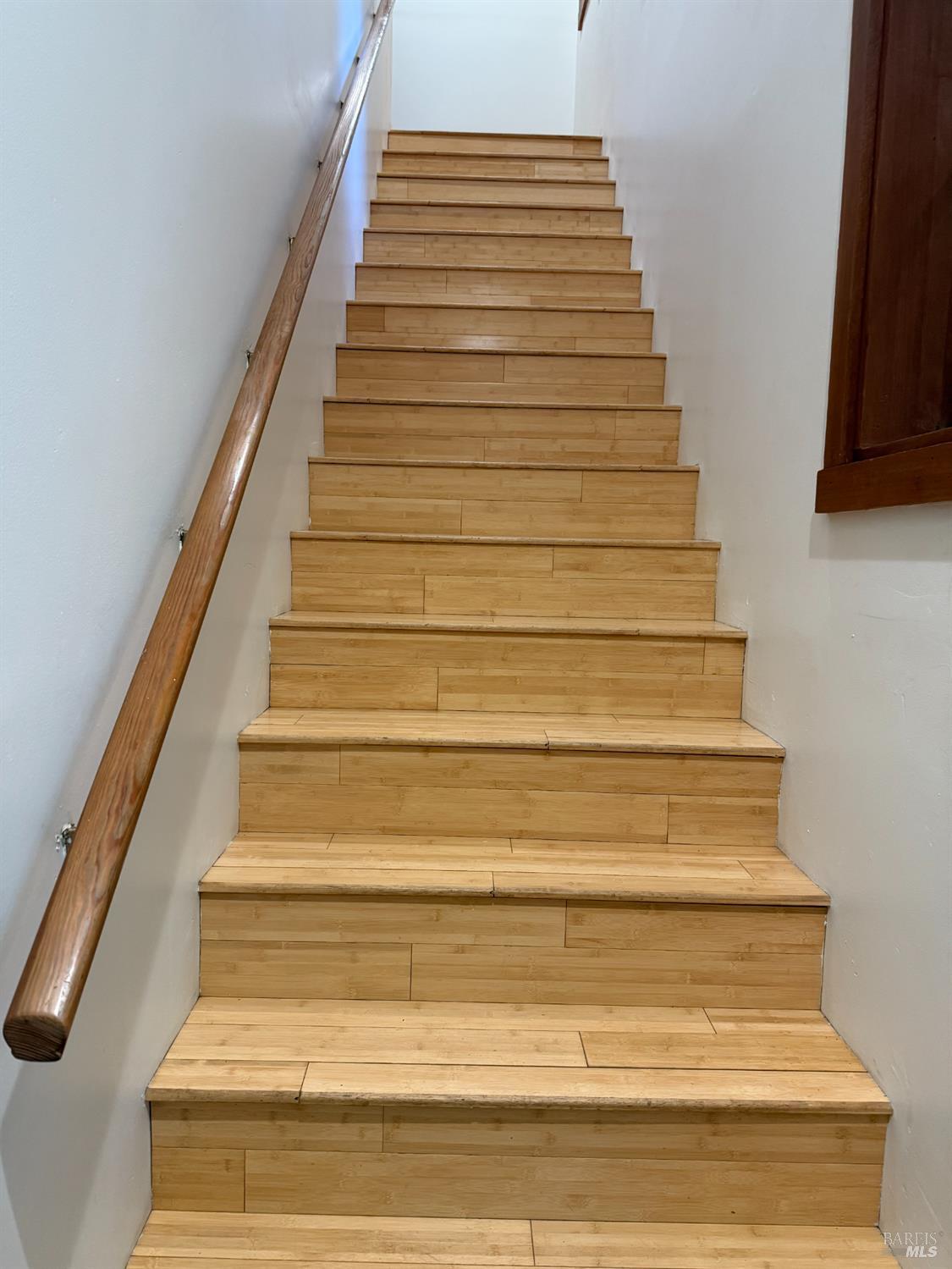 Detail Gallery Image 10 of 35 For 17001 Walker Lake Rd, Willits,  CA 95490 - 3 Beds | 2 Baths