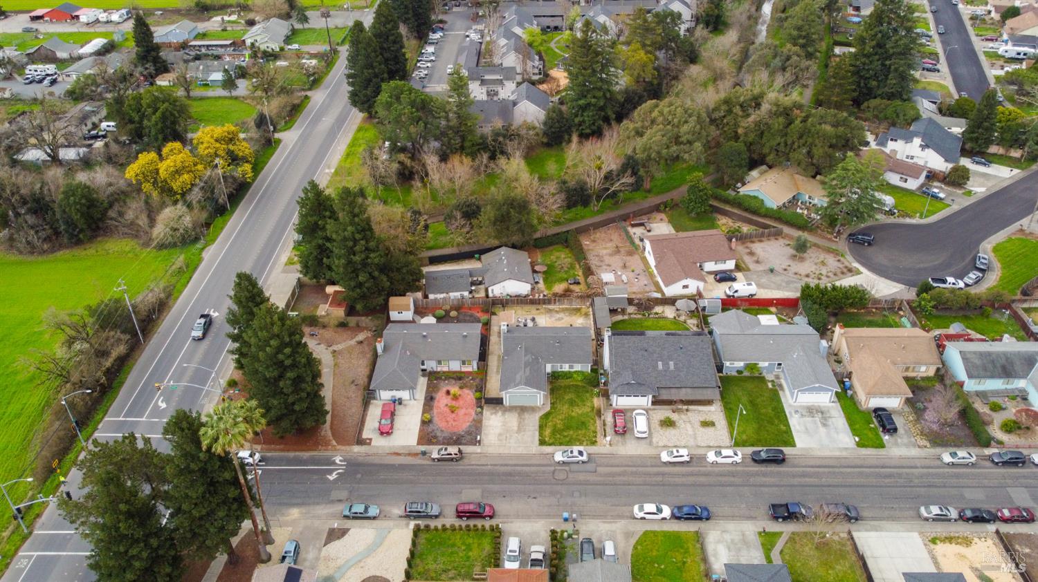 Detail Gallery Image 42 of 49 For 1243 Eleanor Ave, Rohnert Park,  CA 94928 - 3 Beds | 2 Baths