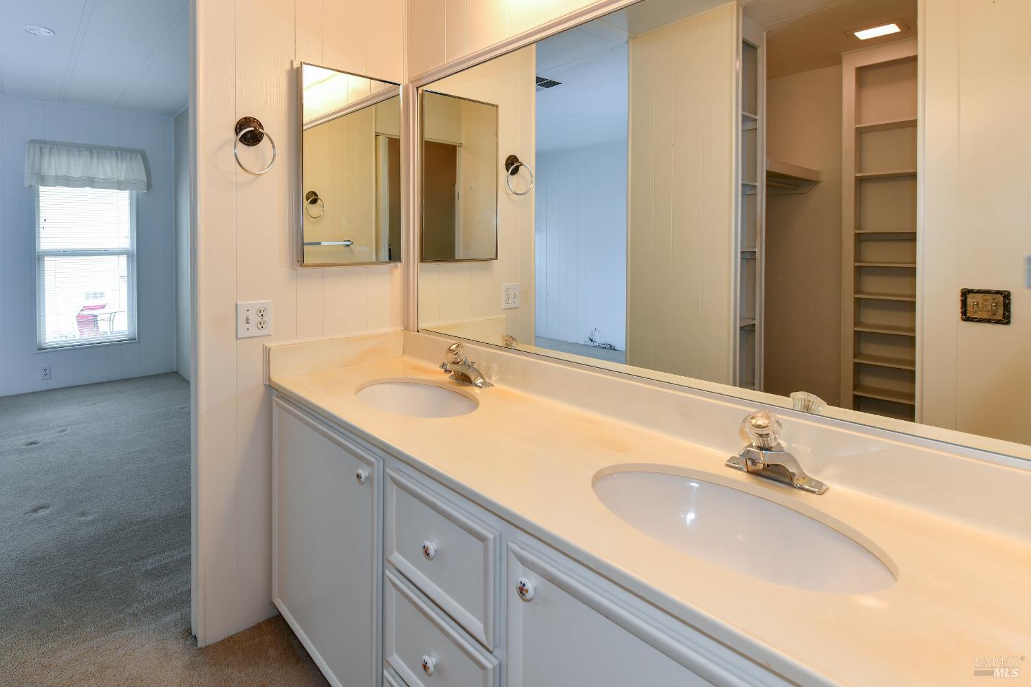 Detail Gallery Image 37 of 67 For 570 Sonoma Dr, Petaluma,  CA 94954 - 2 Beds | 2 Baths