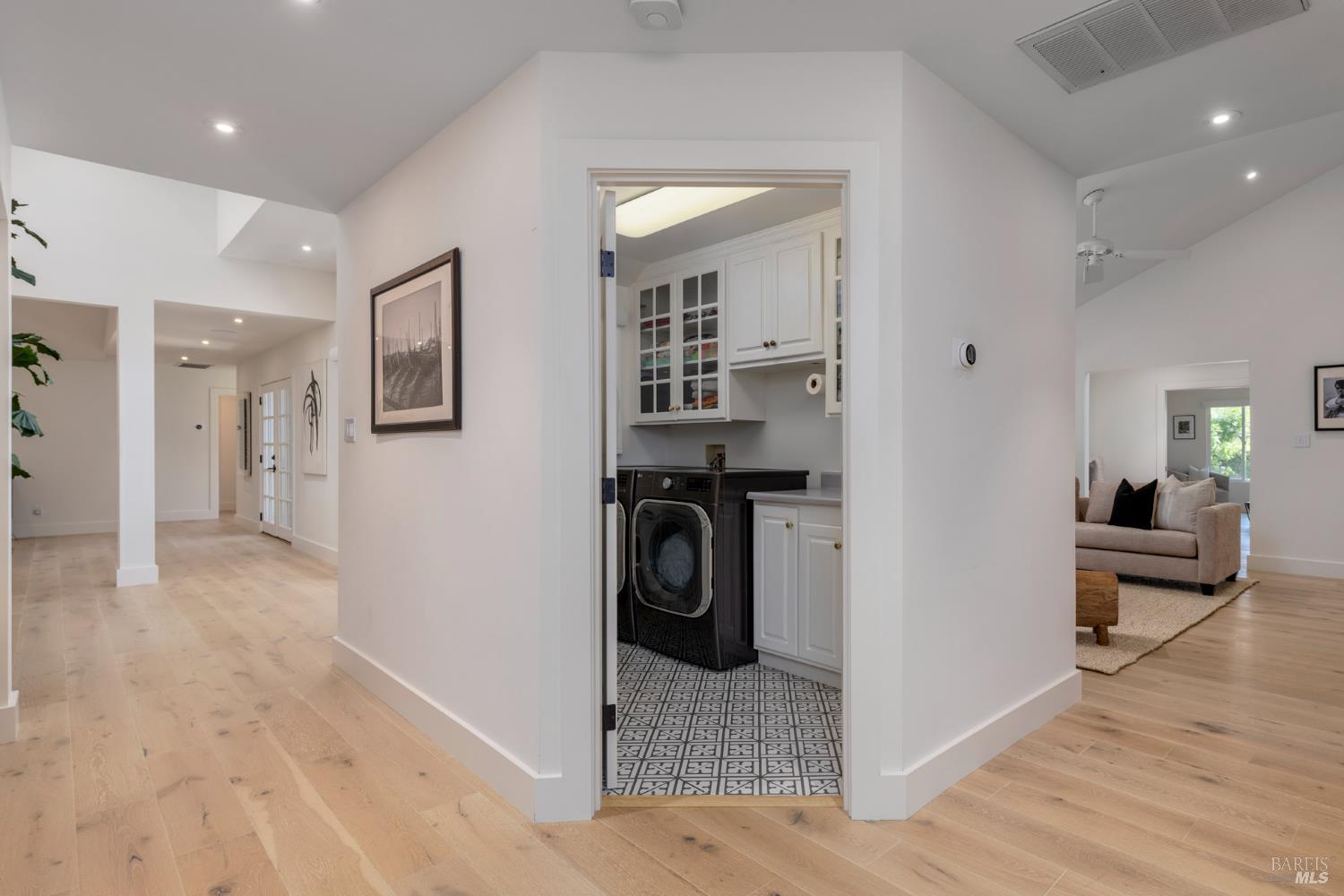 Detail Gallery Image 31 of 65 For 2501 Pinot Way, Saint Helena,  CA 94574 - 5 Beds | 3/1 Baths