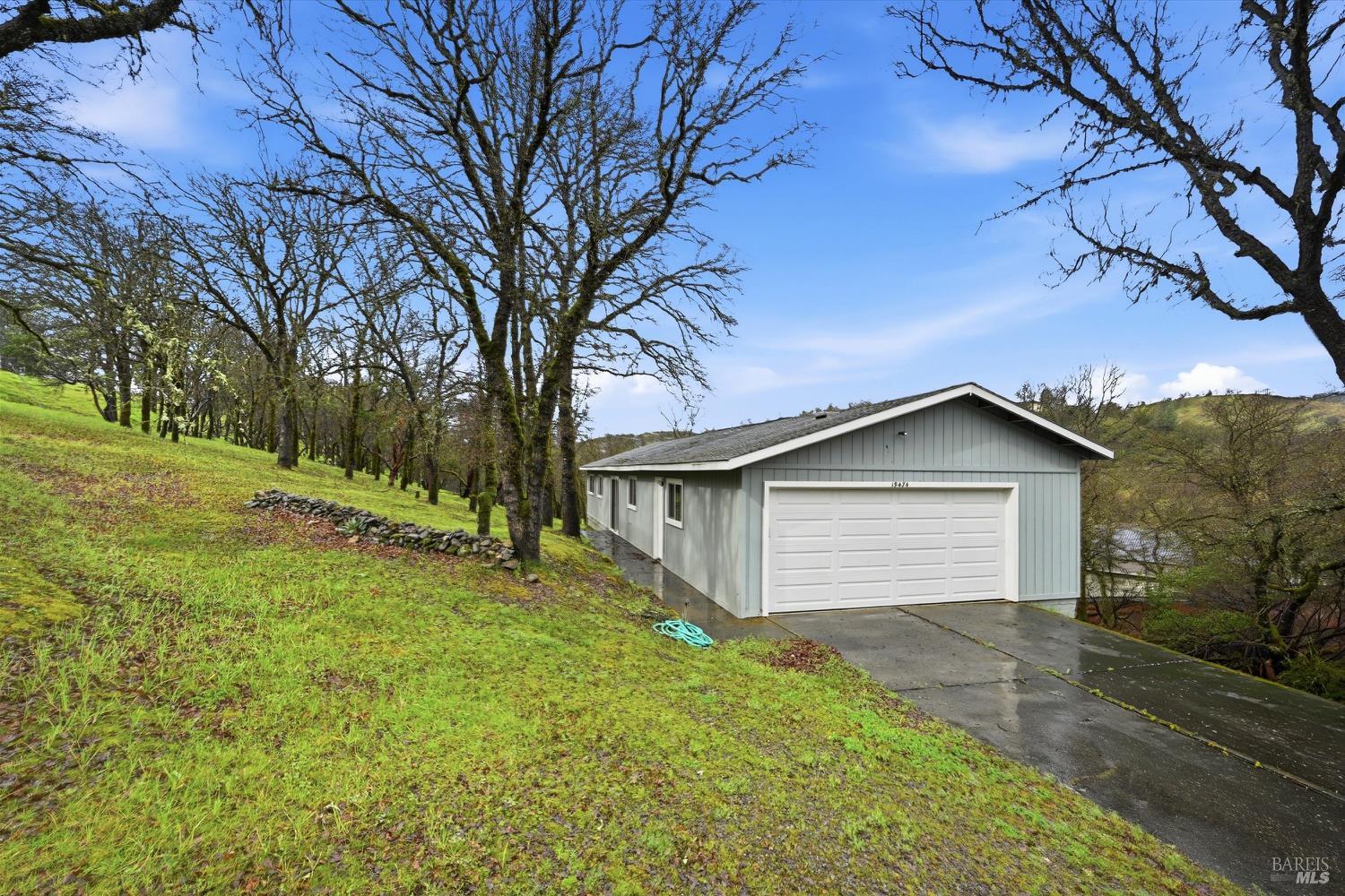 Detail Gallery Image 31 of 37 For 19474 Donkey Hill Rd, Hidden Valley Lake,  CA 95467 - 3 Beds | 2 Baths