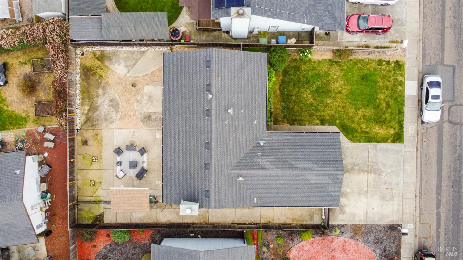 Detail Gallery Image 46 of 49 For 1243 Eleanor Ave, Rohnert Park,  CA 94928 - 3 Beds | 2 Baths