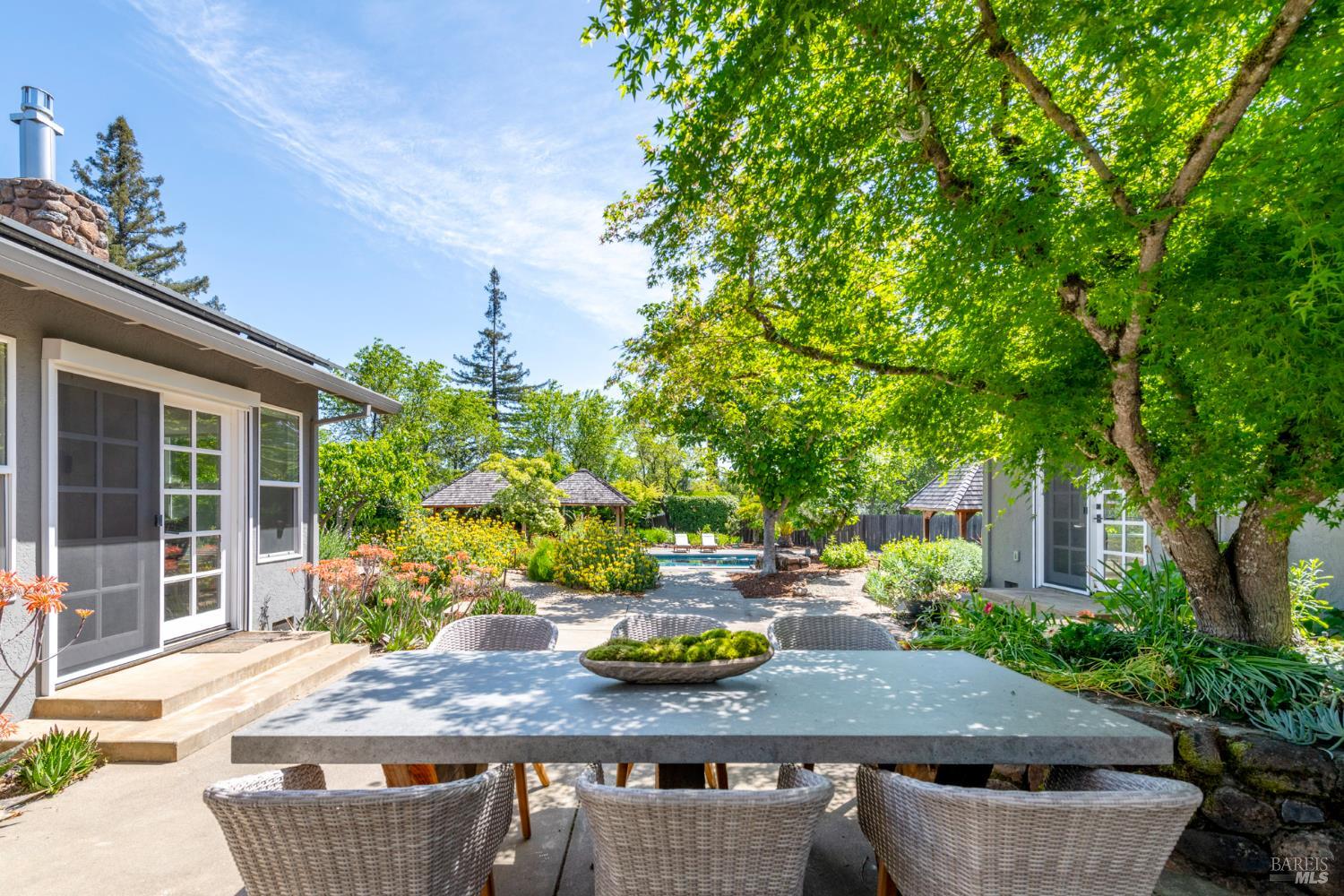 Detail Gallery Image 52 of 65 For 2501 Pinot Way, Saint Helena,  CA 94574 - 5 Beds | 3/1 Baths