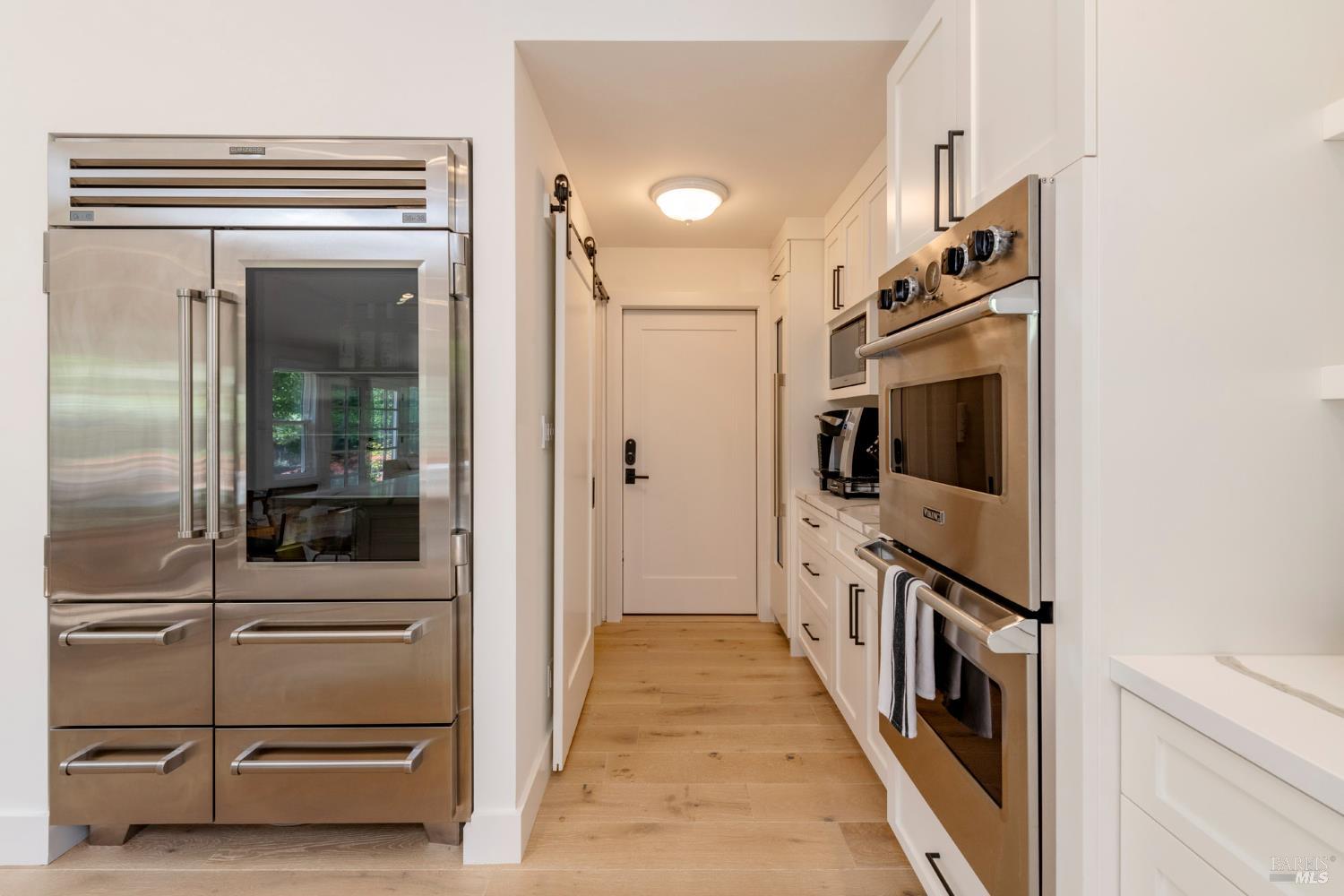 Detail Gallery Image 17 of 65 For 2501 Pinot Way, Saint Helena,  CA 94574 - 5 Beds | 3/1 Baths