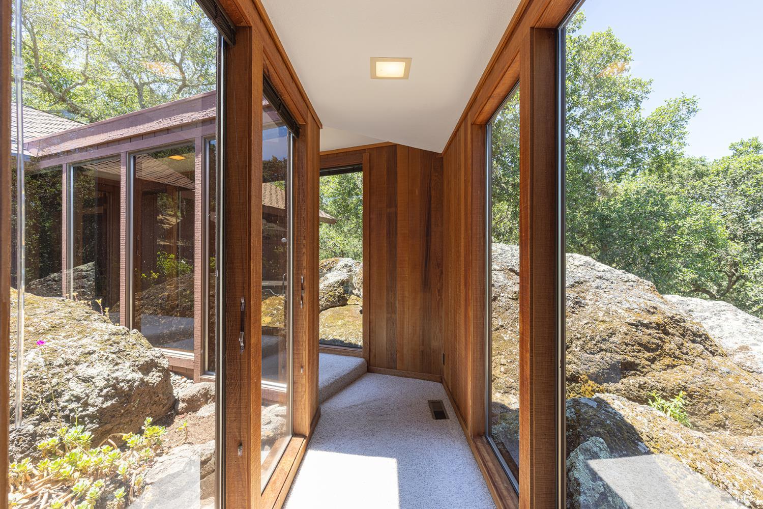 Detail Gallery Image 33 of 64 For 2231 1st Ave, Napa,  CA 94558 - 4 Beds | 3/1 Baths