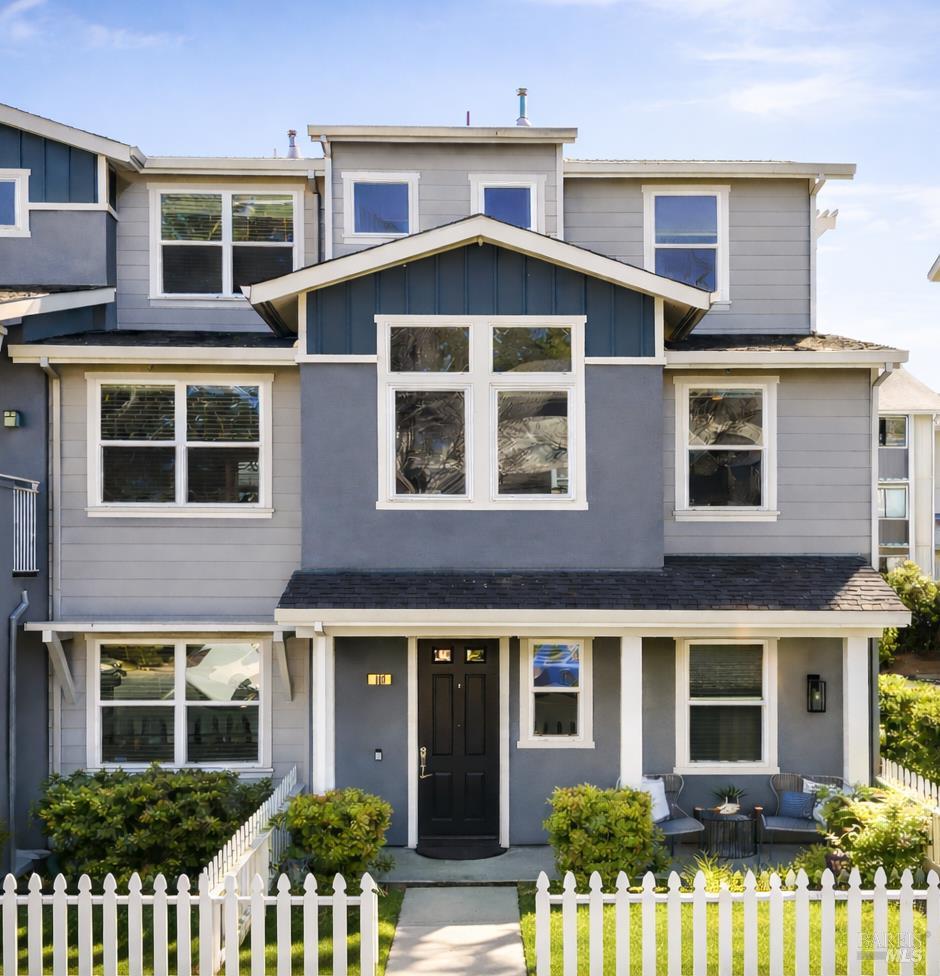 Front Image Thumbnail for BA326002054