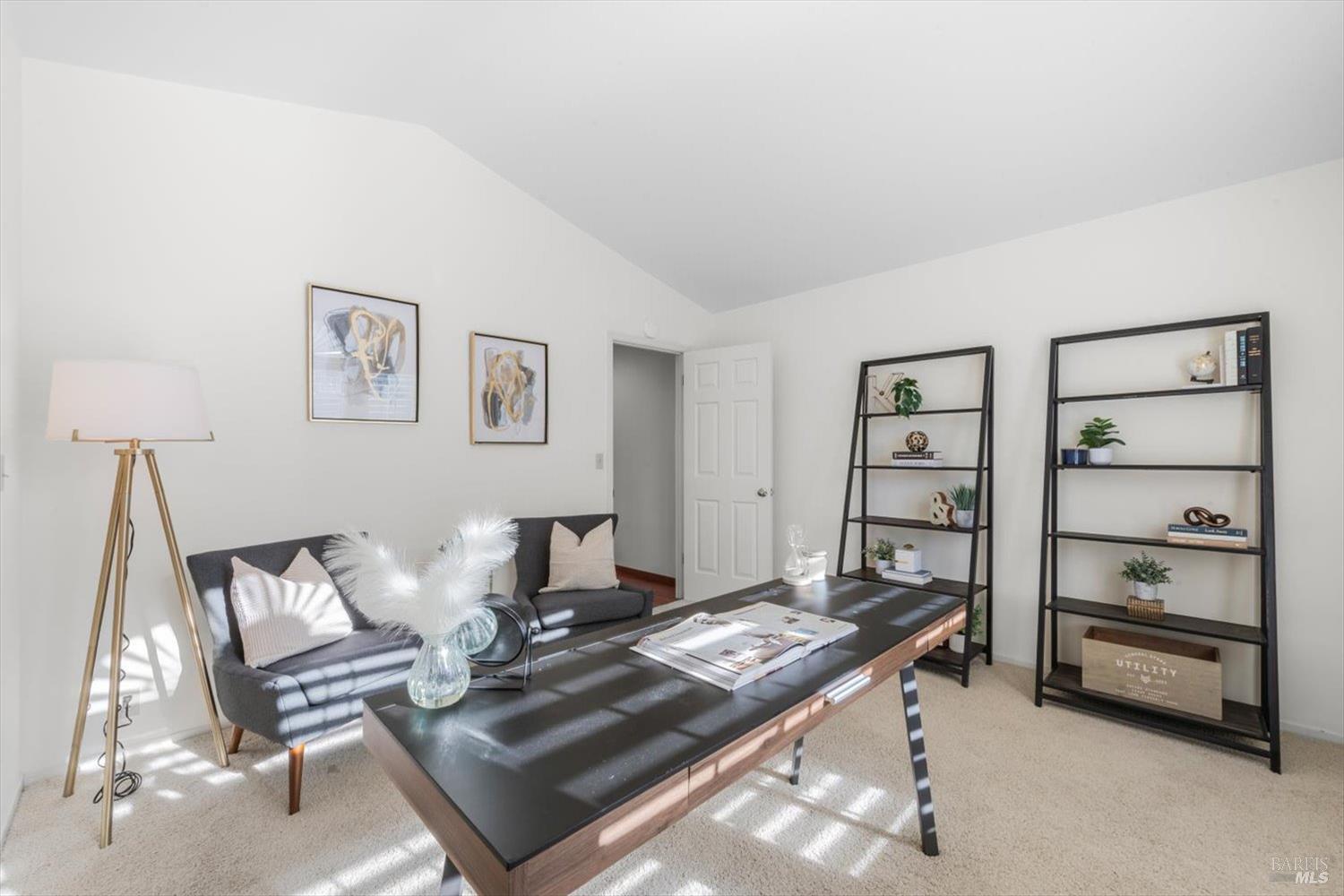 Detail Gallery Image 34 of 44 For 2004 Oak Cir, Yountville,  CA 94599 - 3 Beds | 2 Baths