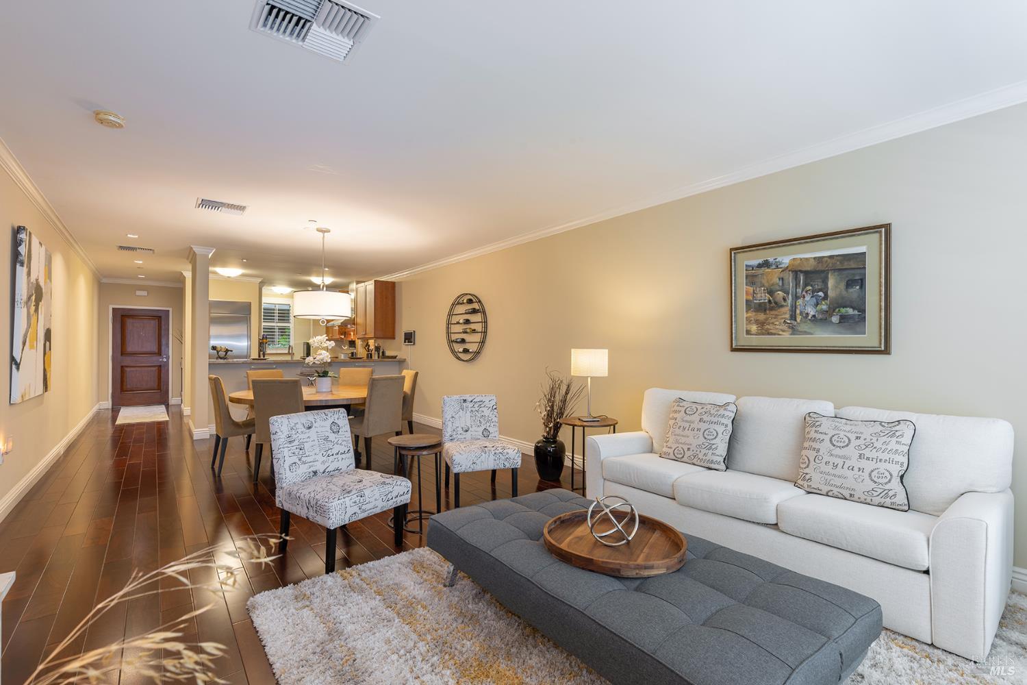 Detail Gallery Image 8 of 27 For 588 Main St #207,  Napa,  CA 94559 - 1 Beds | 1 Baths