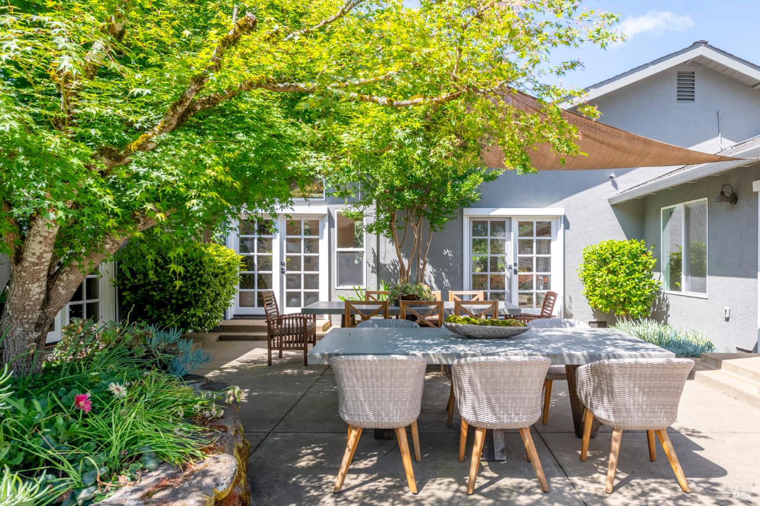 Detail Gallery Image 53 of 65 For 2501 Pinot Way, Saint Helena,  CA 94574 - 5 Beds | 3/1 Baths