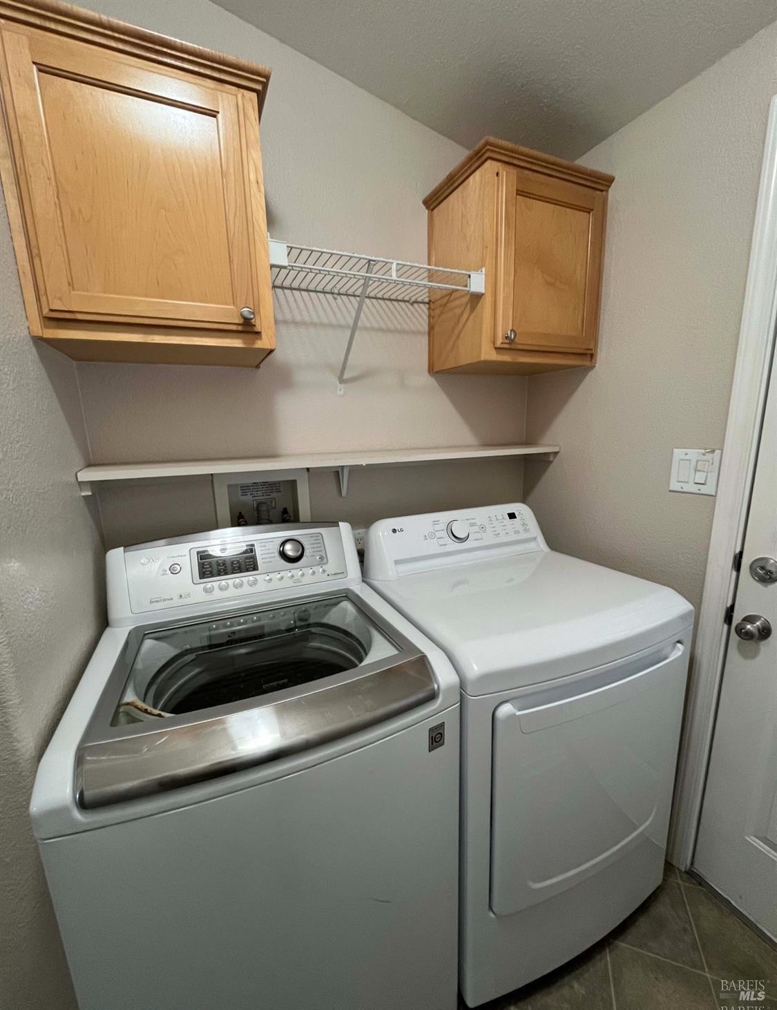 Detail Gallery Image 13 of 22 For 70 Coronado Cir, Santa Rosa,  CA 95409 - 2 Beds | 2 Baths