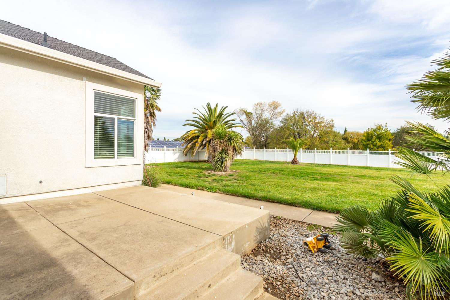 Detail Gallery Image 39 of 58 For 7605 Churn Creek Rd, Redding,  CA 96002 - 5 Beds | 2/1 Baths