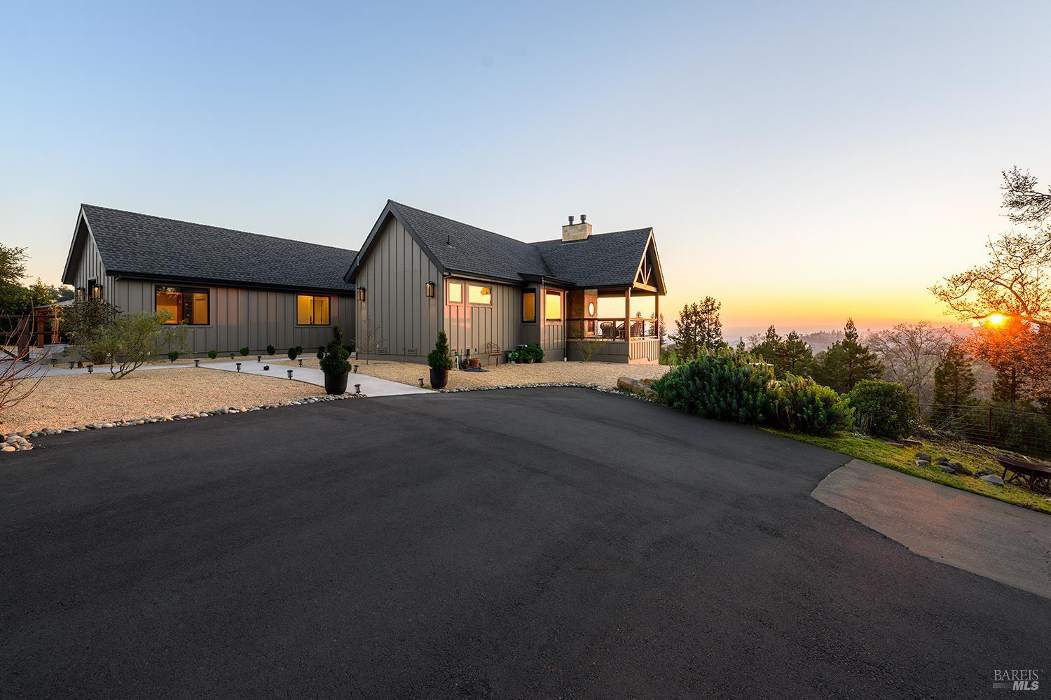 Detail Gallery Image 48 of 54 For 1750 Crystal Springs Ct, Santa Rosa,  CA 95404 - 3 Beds | 2 Baths