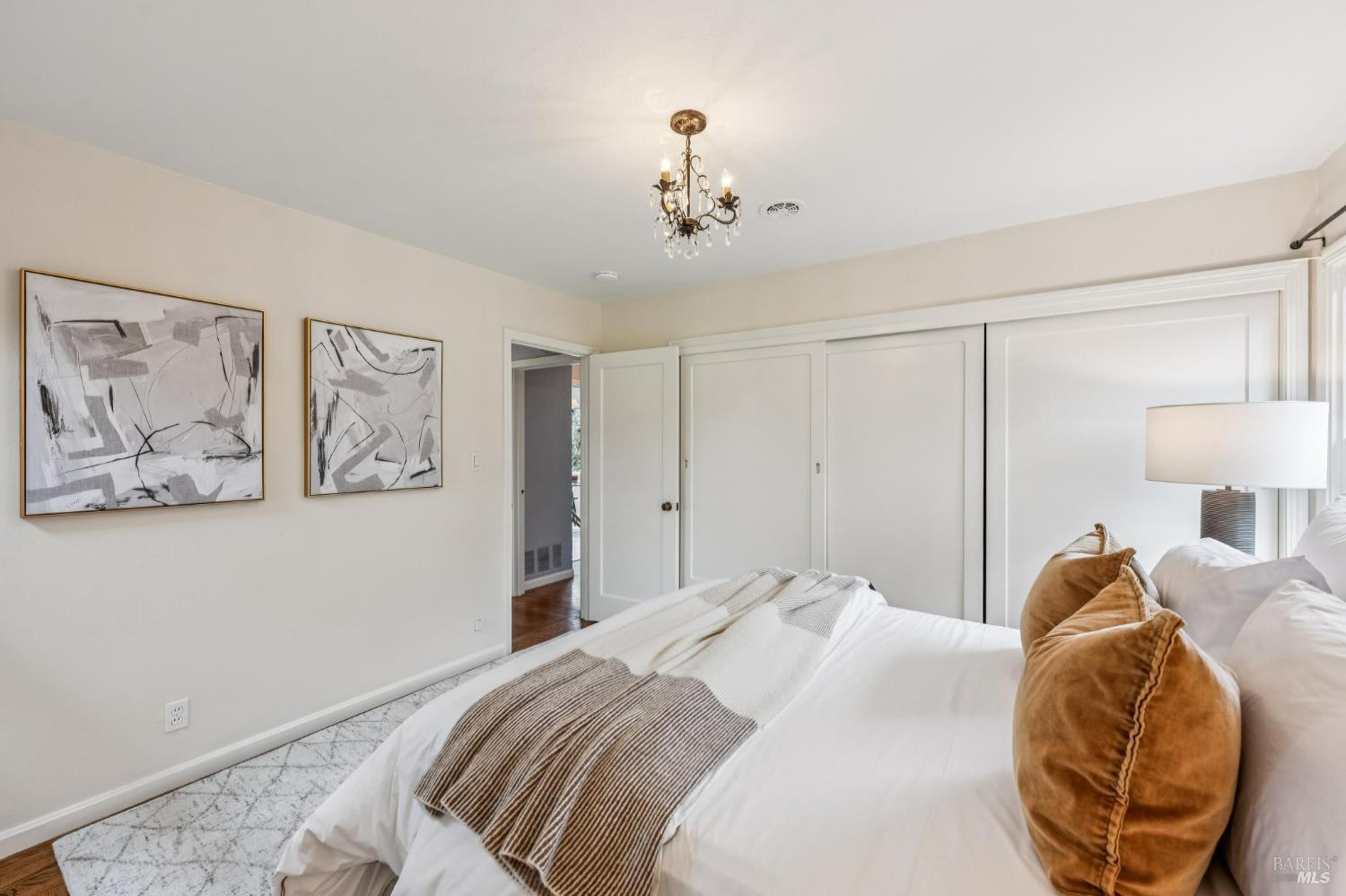 Detail Gallery Image 32 of 55 For 1128 Elm Dr, Novato,  CA 94945 - 2 Beds | 2 Baths