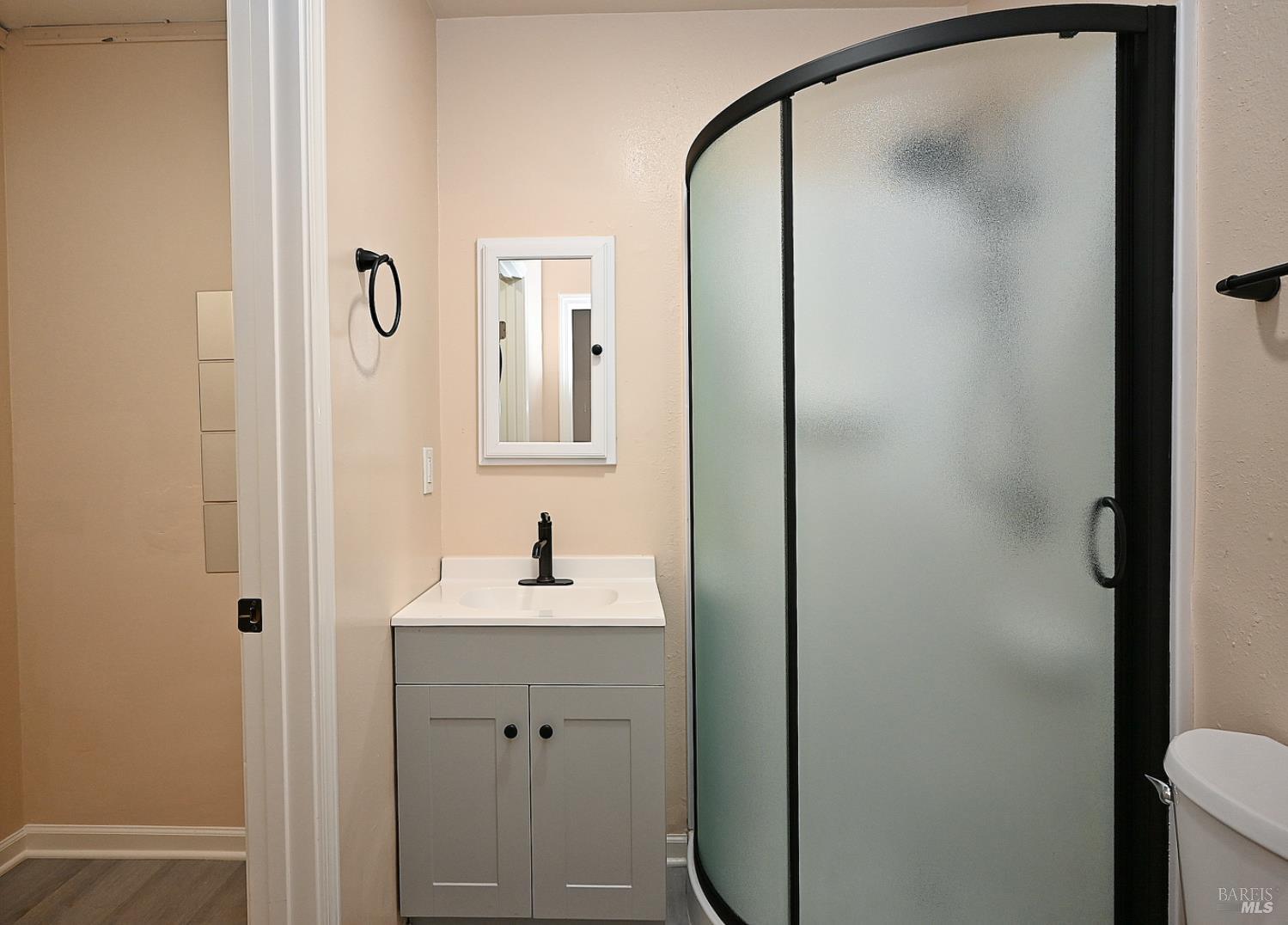 Detail Gallery Image 14 of 27 For 1049 Mohr Ln a,  Concord,  CA 94518 - 2 Beds | 1 Baths