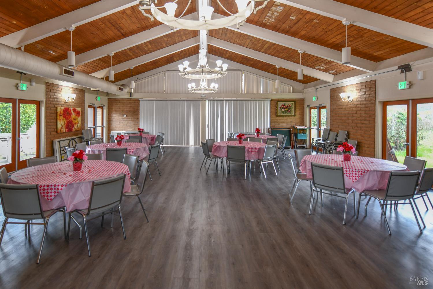 Detail Gallery Image 61 of 67 For 570 Sonoma Dr, Petaluma,  CA 94954 - 2 Beds | 2 Baths