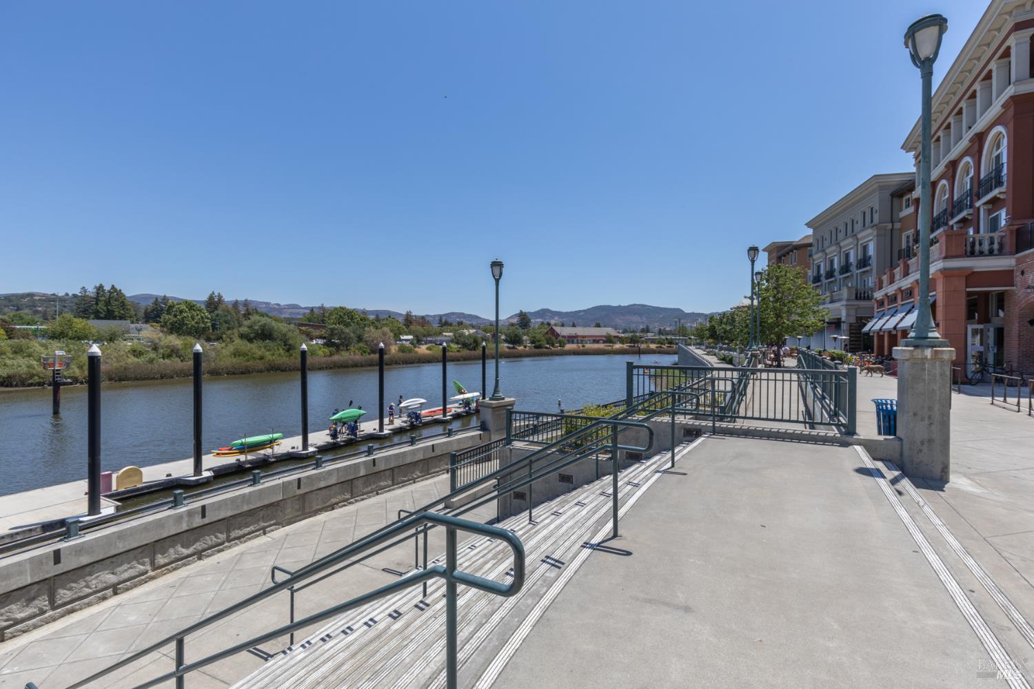 Detail Gallery Image 27 of 27 For 588 Main St #207,  Napa,  CA 94559 - 1 Beds | 1 Baths