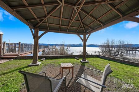 Detail Gallery Image 4 of 49 For 4045 Mesa Dr, Clearlake,  CA 95422 - 3 Beds | 1/1 Baths