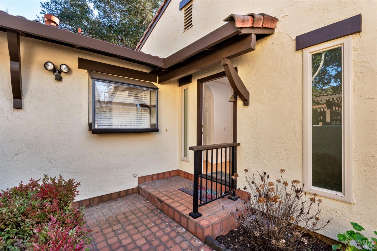 Detail Gallery Image 35 of 38 For 826 Adobe Dr, Santa Rosa,  CA 95404 - 3 Beds | 2 Baths