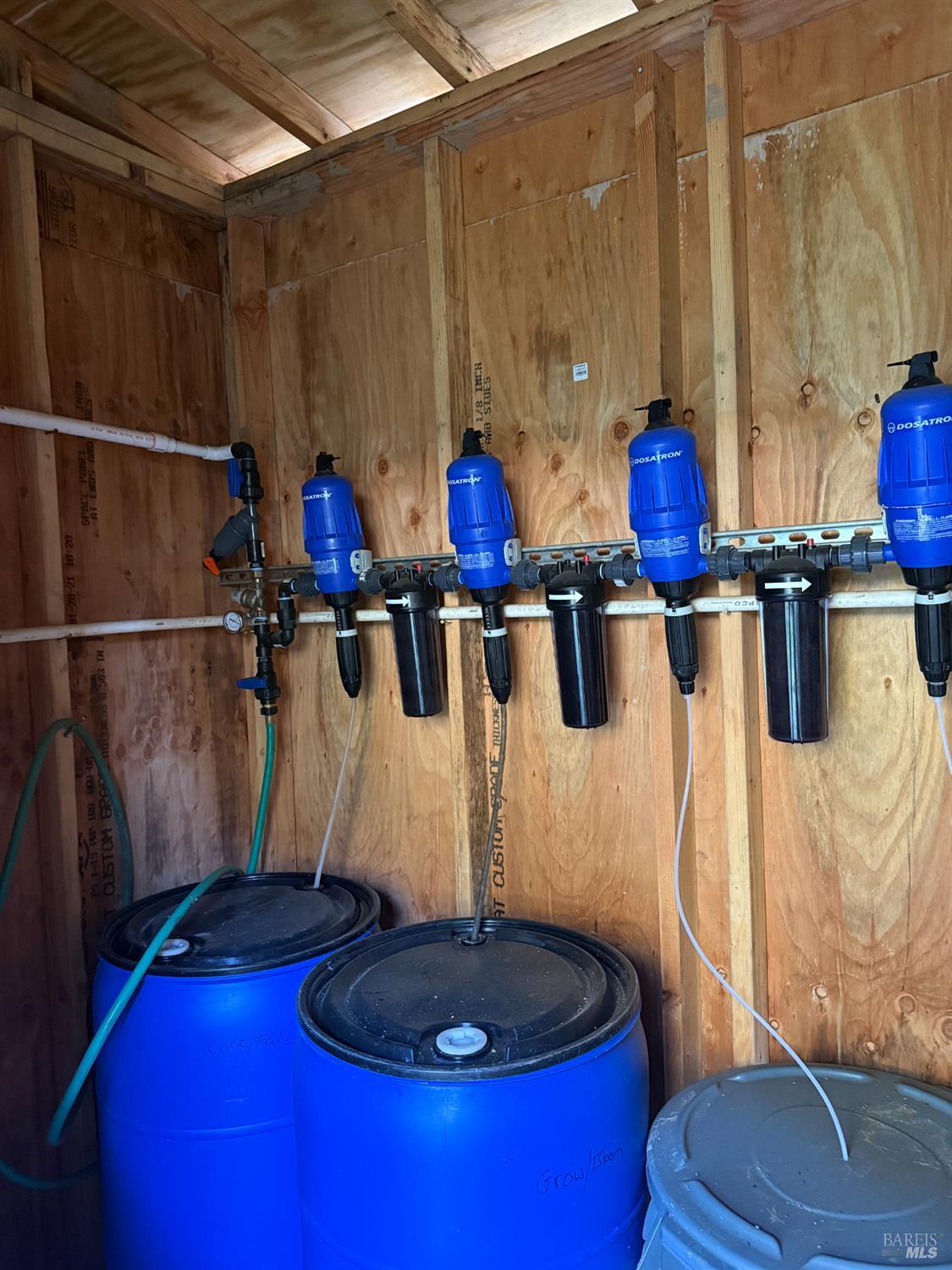 Detail Gallery Image 20 of 35 For 17001 Walker Lake Rd, Willits,  CA 95490 - 3 Beds | 2 Baths