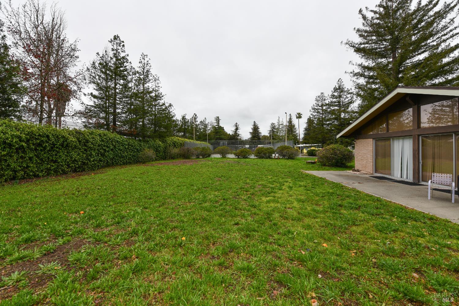 Detail Gallery Image 65 of 67 For 570 Sonoma Dr, Petaluma,  CA 94954 - 2 Beds | 2 Baths