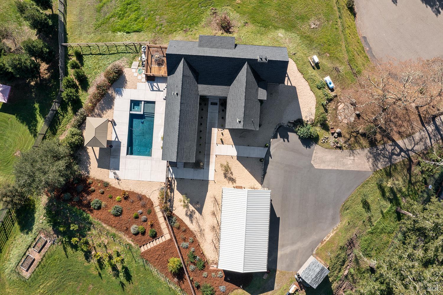 Detail Gallery Image 51 of 54 For 1750 Crystal Springs Ct, Santa Rosa,  CA 95404 - 3 Beds | 2 Baths