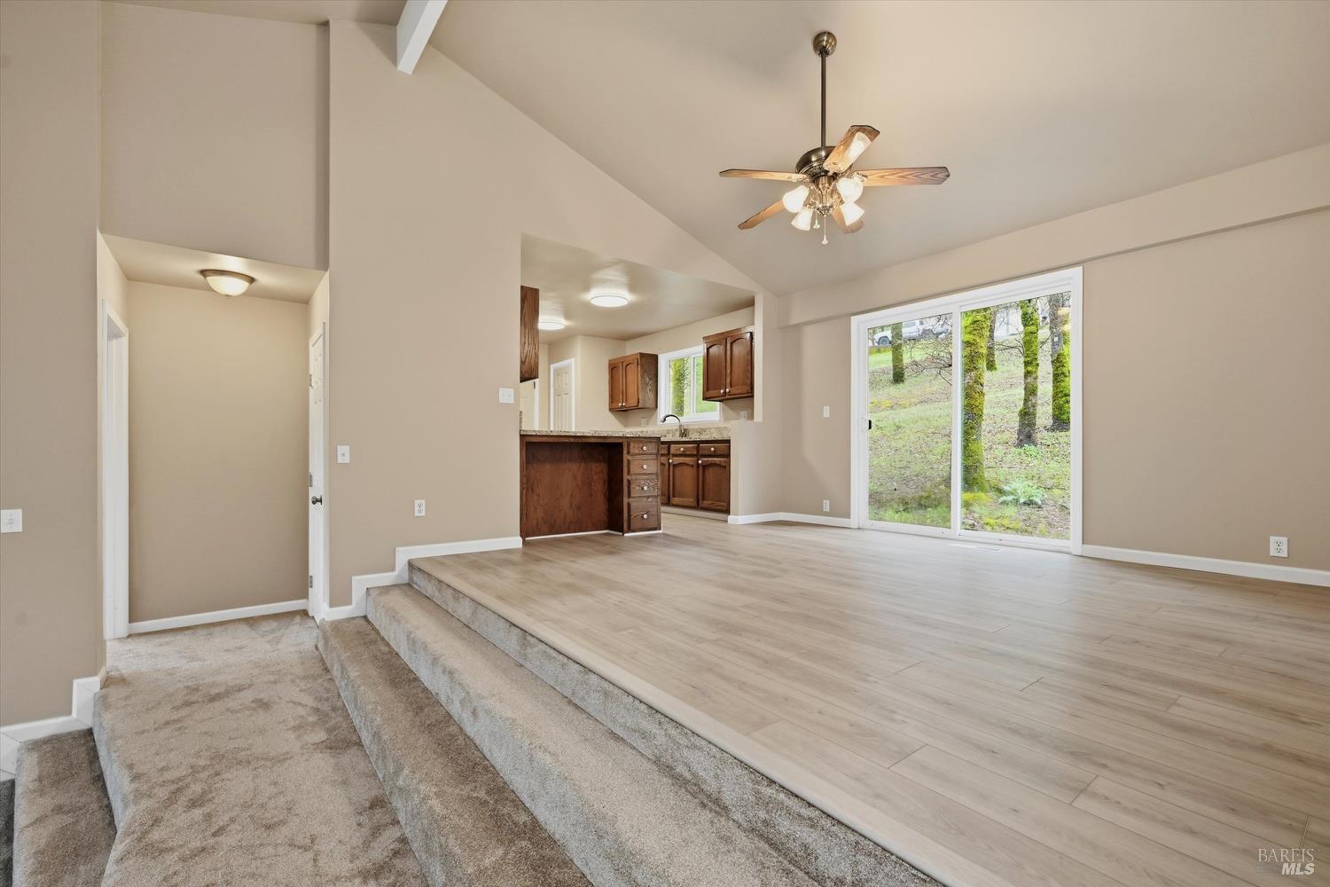 Detail Gallery Image 11 of 37 For 19474 Donkey Hill Rd, Hidden Valley Lake,  CA 95467 - 3 Beds | 2 Baths