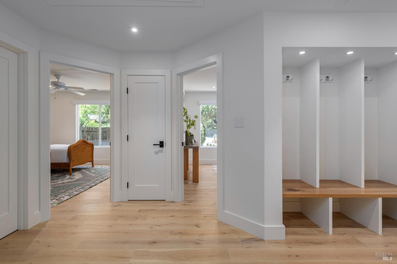 Detail Gallery Image 27 of 65 For 2501 Pinot Way, Saint Helena,  CA 94574 - 5 Beds | 3/1 Baths