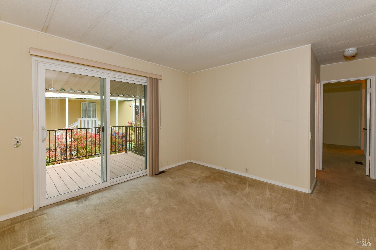 Detail Gallery Image 21 of 67 For 570 Sonoma Dr, Petaluma,  CA 94954 - 2 Beds | 2 Baths