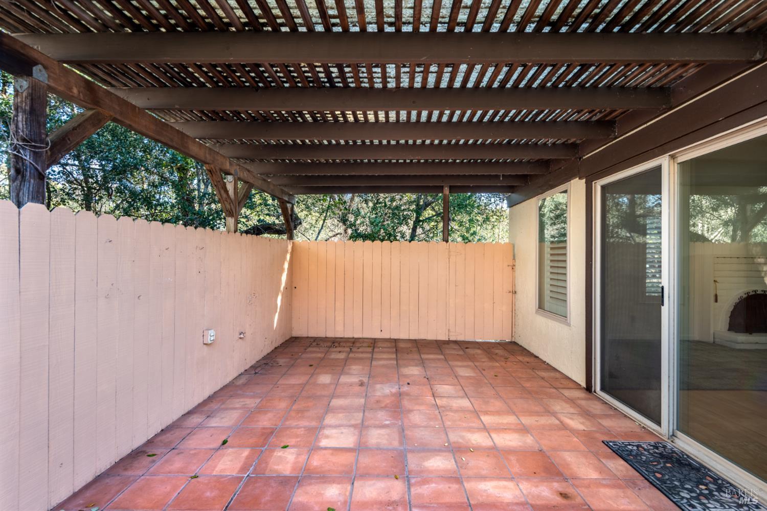Detail Gallery Image 31 of 38 For 826 Adobe Dr, Santa Rosa,  CA 95404 - 3 Beds | 2 Baths