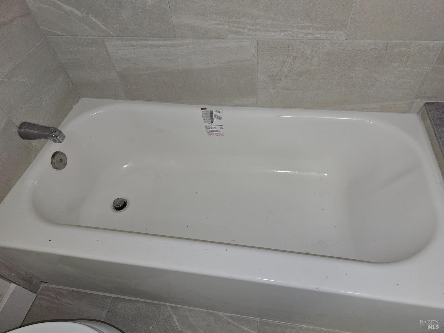 Detail Gallery Image 27 of 35 For 412 Lincoln St, Santa Rosa,  CA 95401 - 2 Beds | 1 Baths