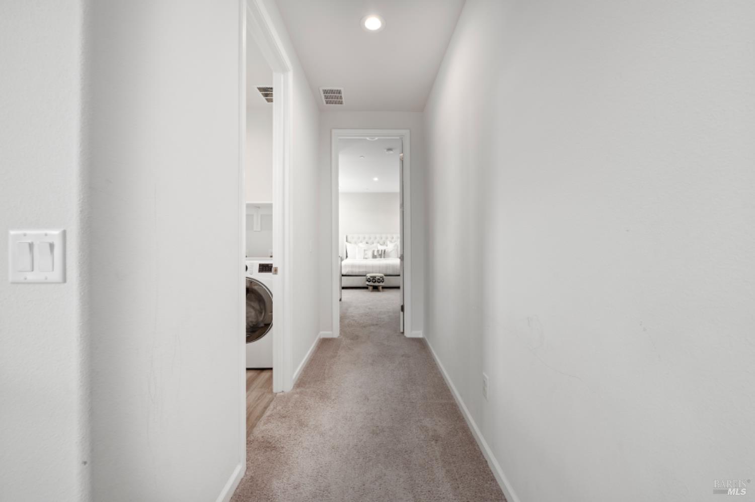 Detail Gallery Image 17 of 25 For 2148 Karen Pl, Rohnert Park,  CA 94928 - 4 Beds | 2/1 Baths