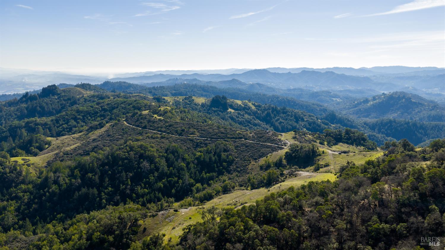 Detail Gallery Image 6 of 45 For 34201 Highway 128 Hwy, Cloverdale,  CA 95425 - 2 Beds | 2 Baths