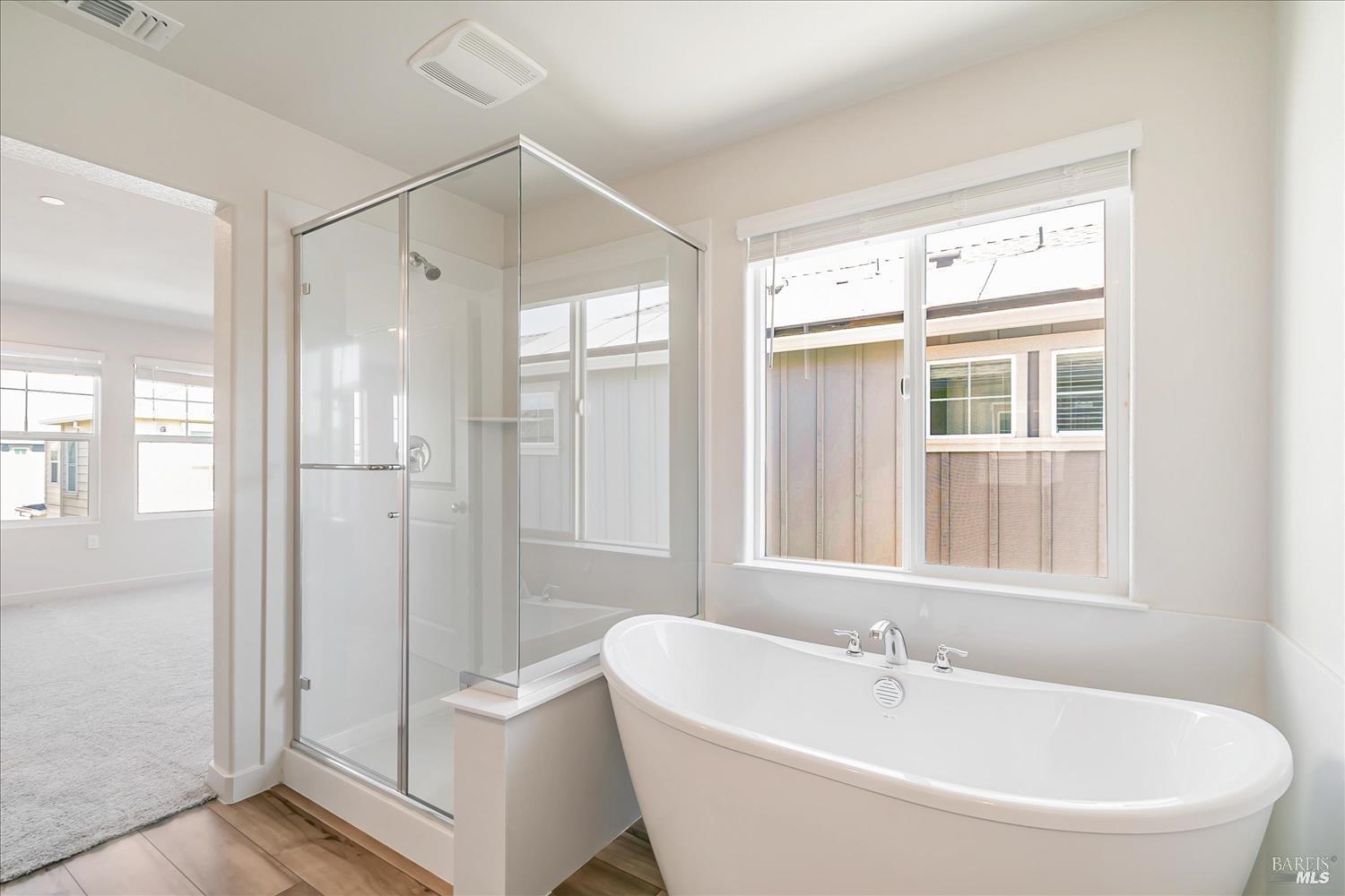 Detail Gallery Image 9 of 14 For 122 Flounder St, Suisun City,  CA 94585 - 3 Beds | 2/1 Baths