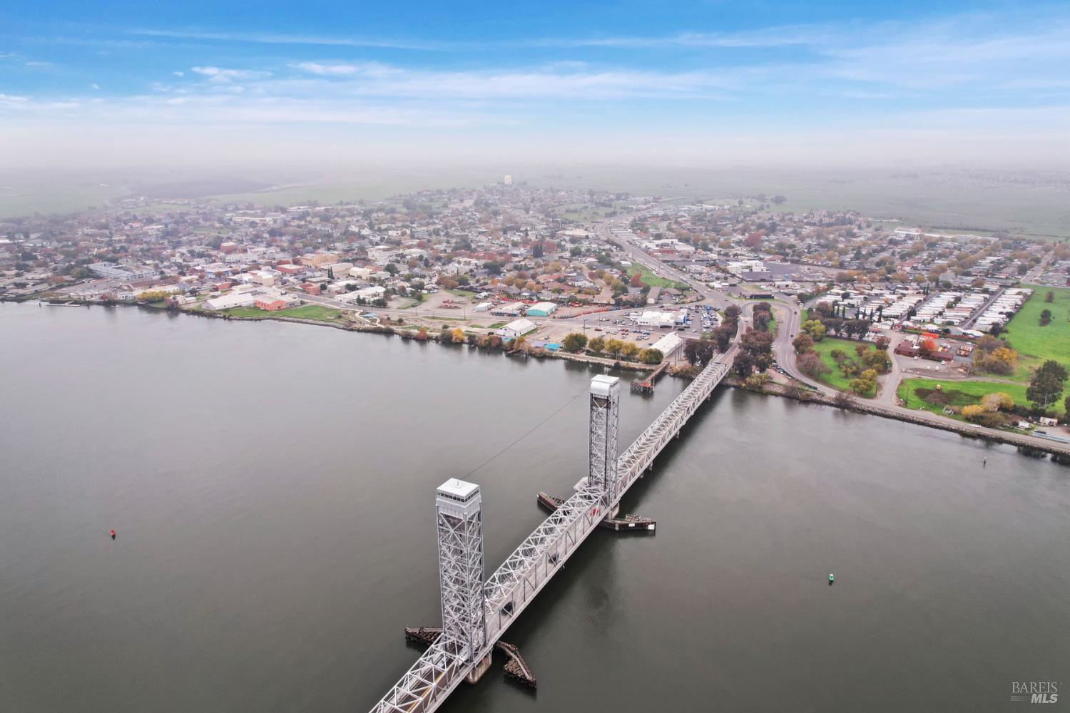 Detail Gallery Image 34 of 37 For 4725 Market Pl, Rio Vista,  CA 94571 - 4 Beds | 2/1 Baths