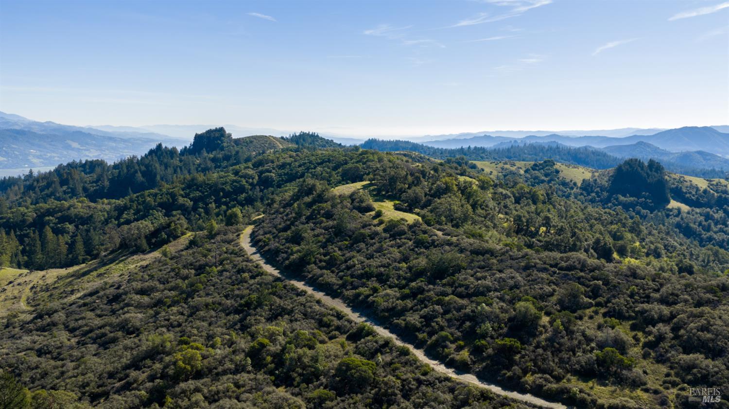 Detail Gallery Image 41 of 45 For 34201 Highway 128 Hwy, Cloverdale,  CA 95425 - 2 Beds | 2 Baths