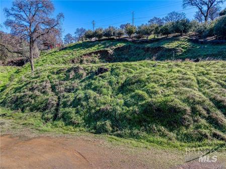 Detail Gallery Image 11 of 27 For 2960 Crestview Dr, Clearlake,  CA 95422 - – Beds | – Baths