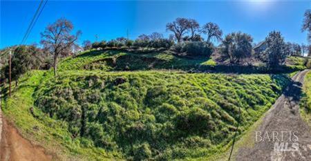 Detail Gallery Image 10 of 27 For 2960 Crestview Dr, Clearlake,  CA 95422 - – Beds | – Baths