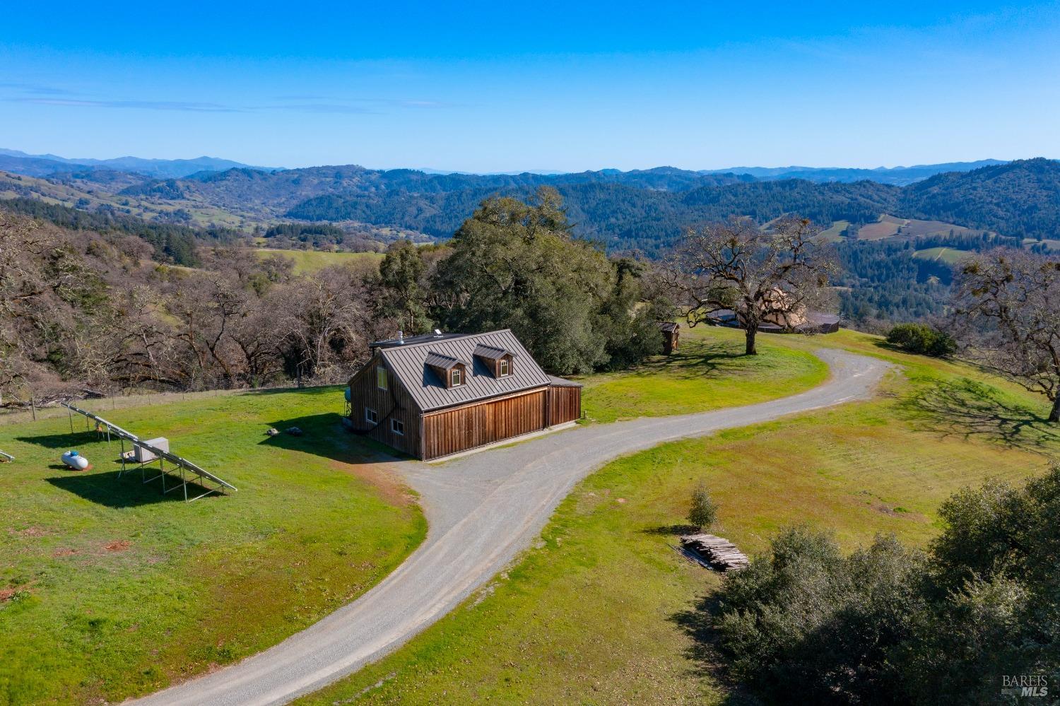 Detail Gallery Image 38 of 65 For 24000 Fig Tree Ln, Yorkville,  CA 95494 - 3 Beds | 2/1 Baths