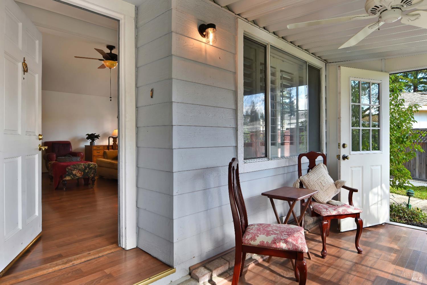 Detail Gallery Image 5 of 30 For 12 Del Rio Ct, Saint Helena,  CA 94574 - 2 Beds | 2 Baths