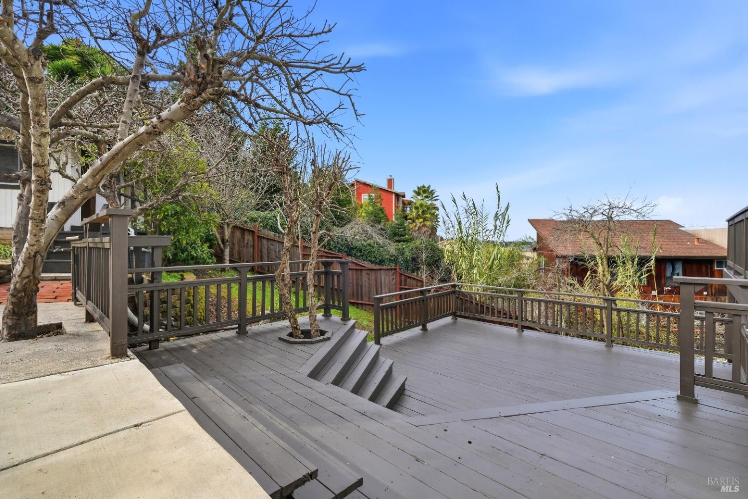 Detail Gallery Image 38 of 41 For 151 Kathy Ellen Ct, Vallejo,  CA 94591 - 5 Beds | 3 Baths