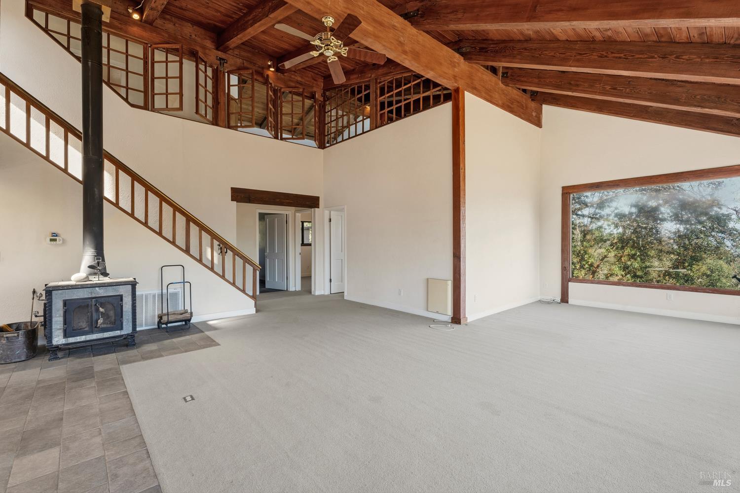 Detail Gallery Image 9 of 45 For 1411 Oak Knoll Rd, Ukiah,  CA 95482 - 3 Beds | 2 Baths