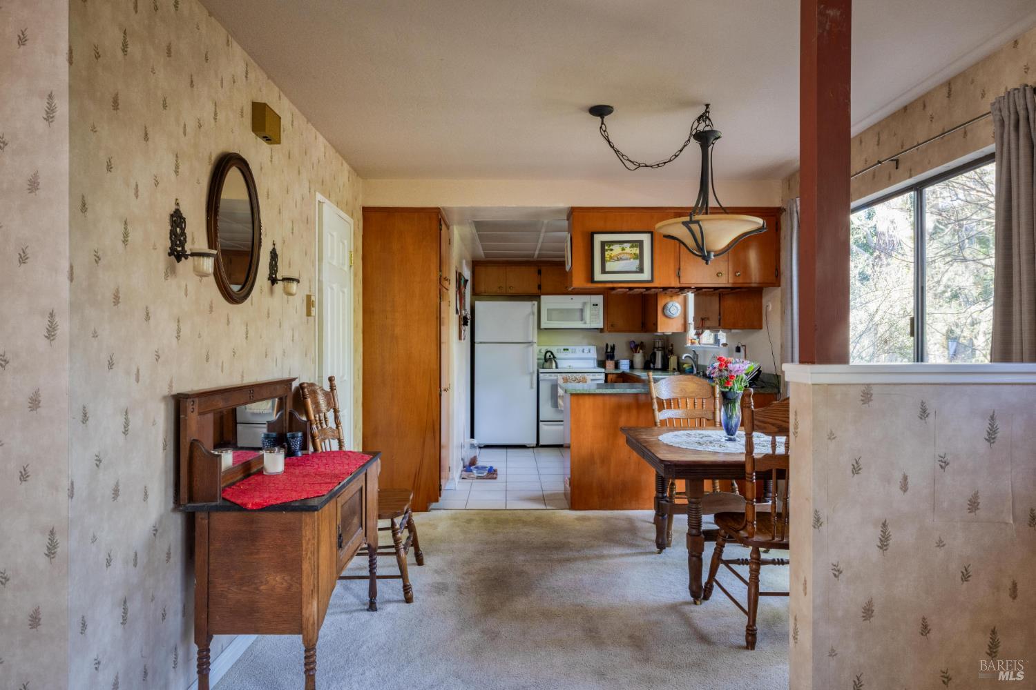 Detail Gallery Image 7 of 23 For 140 Buena Vista Ave, Point Reyes Station,  CA 94956 - 3 Beds | 2 Baths