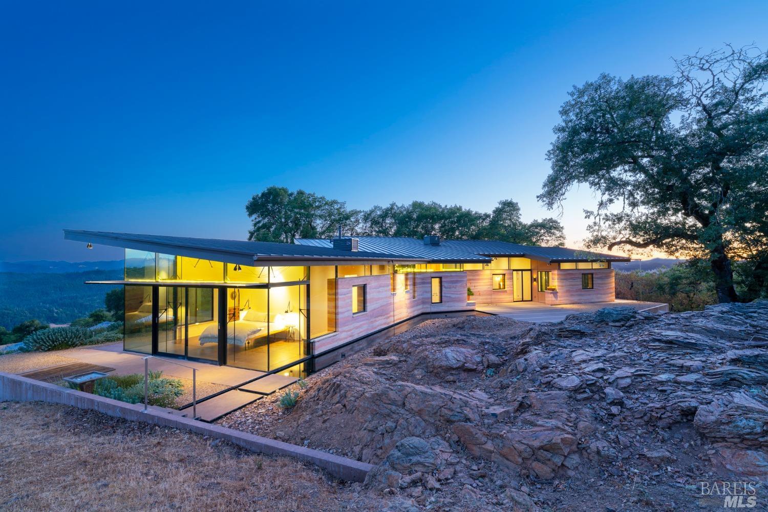 Detail Gallery Image 3 of 65 For 24000 Fig Tree Ln, Yorkville,  CA 95494 - 3 Beds | 2/1 Baths