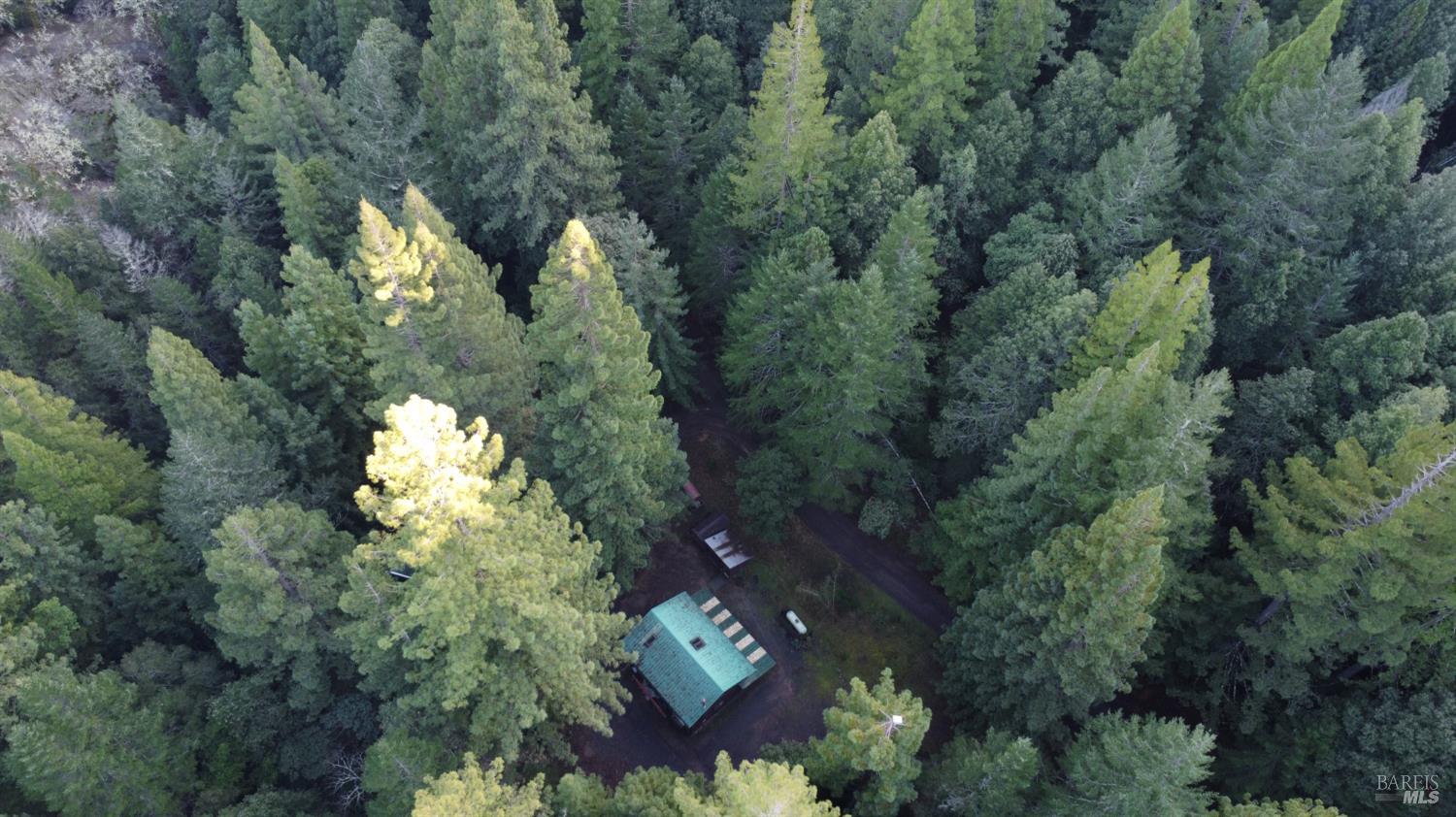 Detail Gallery Image 32 of 35 For 17001 Walker Lake Rd, Willits,  CA 95490 - 3 Beds | 2 Baths