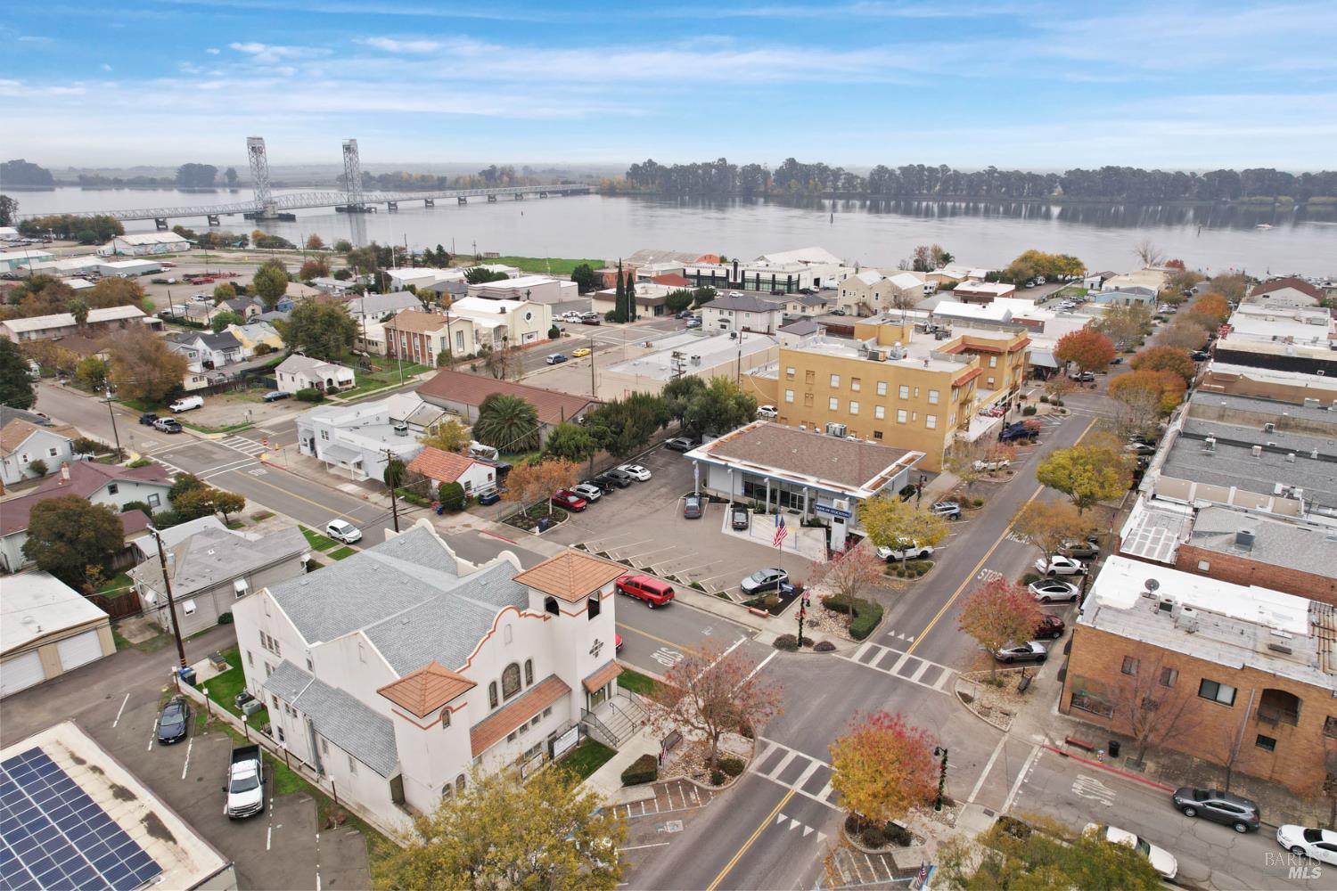Detail Gallery Image 35 of 37 For 4725 Market Pl, Rio Vista,  CA 94571 - 4 Beds | 2/1 Baths